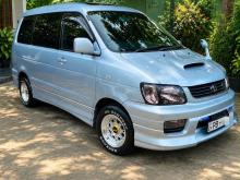 Toyota Noah 2007 Van