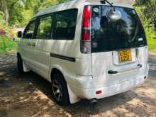 Toyota Noah 1996 Van
