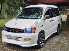 Toyota Noah 2001 Van