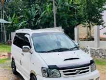 Toyota Noah 2001 Van