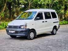 Toyota Noah 2000 Van