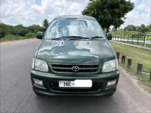 Toyota Noah 1998 Van