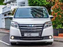 Toyota Voxy Noah 2014 Van