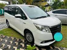 https://riyasewana.com/uploads/toyota-noah-2611033122532.jpg