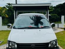 Toyota Noah 1998 Van