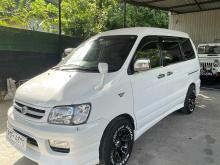 Toyota Noah 2007 Van