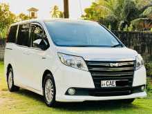 Toyota Noah 2014 Van