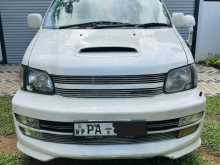 Toyota Noah 2000 Van
