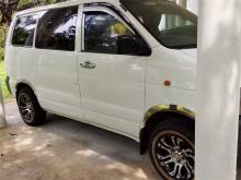 Toyota Noah 1998 Van