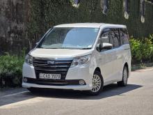 Toyota Noah 2014 Van