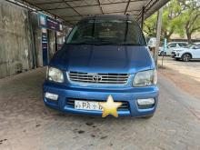 Toyota Noah 2000 Van