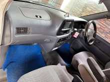 https://riyasewana.com/uploads/toyota-noah-31356254672.jpg
