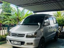 Toyota Noah 2007 Van