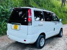 https://riyasewana.com/uploads/toyota-noah-3c-2004-38295712133.jpg