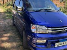 Toyota Noah 2006 Van