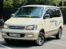 Toyota Noah 2001 Van