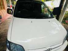 Toyota Noah 2000 Van