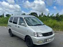 Toyota Noah 1999 Van