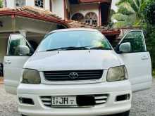 Toyota Noah CR42 2003 Van