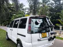 https://riyasewana.com/uploads/toyota-noah-cr41-191810404053.jpg