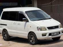 Toyota Noah CR41 2002 Van