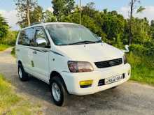 Toyota Noah CR41CR51 2003 Van