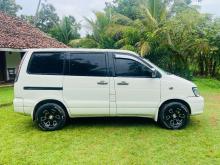 https://riyasewana.com/uploads/toyota-noah-cr42-111348556164.jpg