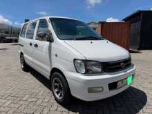 Toyota Noah 2001 Van