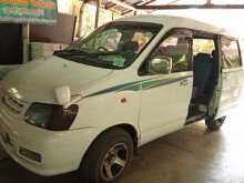 Toyota Noah CR42 2002 Van