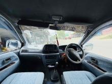 https://riyasewana.com/uploads/toyota-noah-cr42-315054524611.jpg