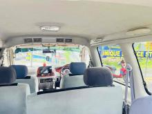 https://riyasewana.com/uploads/toyota-noah-cr42-511101124932.jpg