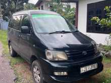 Toyota Noah CR52 2000 Van