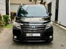 Toyota Noah G Grade 2014 Van