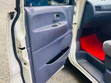 Toyota Noah KR42 2000 Van