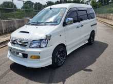 Toyota NOAH KR 42 2001 Van