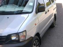 Toyota Noah KR42 1997 Van