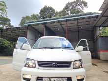 Toyota Noah KR42 2002 Van