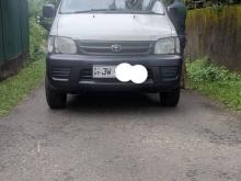 Toyota Noah KR42 2000 Van