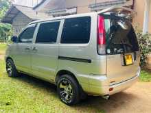 Toyota Noah KR42 GL 2002 Van
