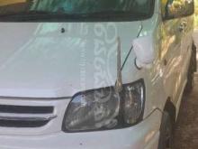 Toyota Noah Kr42 2000 Van