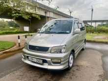 Toyota Noah SR40G 2001 Van