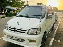 Toyota Noah Townace 2000 Van