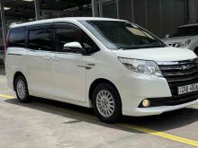 https://riyasewana.com/uploads/toyota-noah-voxy-2011054224211.jpg