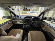 https://riyasewana.com/uploads/toyota-noah-voxy-2011054224592.jpg
