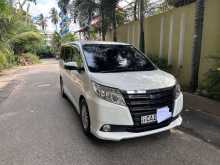 Toyota Noah Voxy 2015 Van