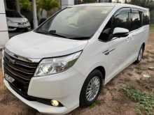 Toyota Noah Voxy 2014 Van