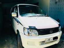 Toyota Noah 1998 Van