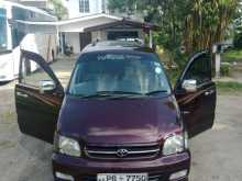Toyota Noah 2003 Van