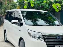 Toyota Noah 2014 Van