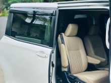 https://riyasewana.com/uploads/toyota-noha-2014-2516452812404.jpg